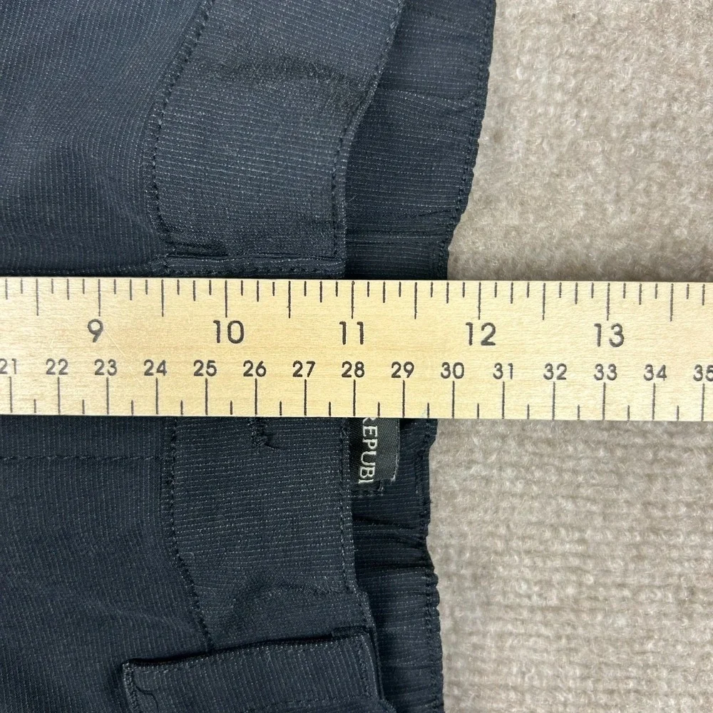 Banana Republic Chino Shorts Mens 32 Navy Slash Pocket Comfort Waistband Golf